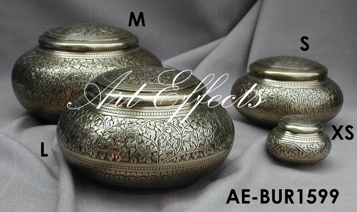 Manufacturers Exporters and Wholesale Suppliers of Set of Brass Pet Urns Mumbai, Maharashtra